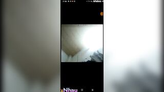 E học sinh vào nghỉ cùng bạn trai