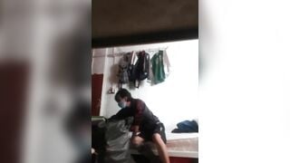 Anh công nhân xuất khẩu lao động , gom góp tiền gọi phò về phòng chơi