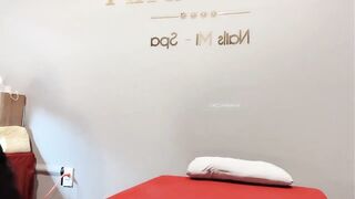 Chủ Spa Gigi Lộ Mặt Không Đeo Khẩu Trang Thủ Dâm