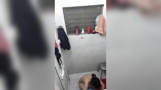 Quay lén con em kính cận đi tắm, đky kênh ib chat dam xả nung nè