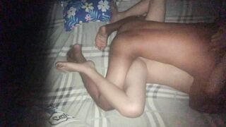 Cứ lên giường là đè bú cặc