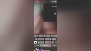 Đợi mẹ đi em móc lồn cho a xem