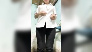 Idol tiktok Bắp cute tiếp tục với bán video thudam cực sướng