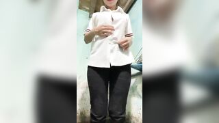 Em học sinh cởi đồ show hàng cho ny xem, đky kênh ib tui cho xem cơ thể nhó