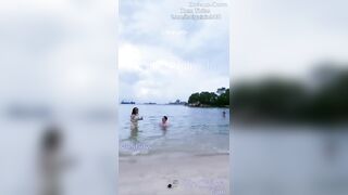 Hà My ăn tết 5/5 đi biển chịch trong lều