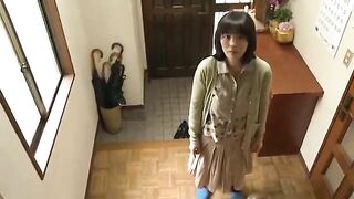 Mẹ chiều con trai