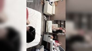 Mẹ 40 Tuổi Và Con 19 Tuổi Dùng Chung 1 Con Cu