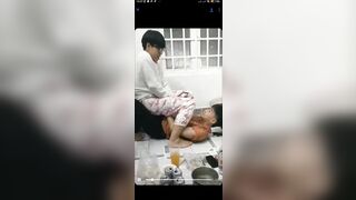 3 chàng nhậu xỉn, sẵn tiện sẽ gay 1 bữa cho mấy em gái ngồi xem