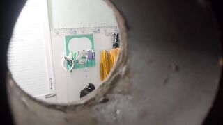 Quay lắm dì tắm