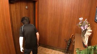 Ô sin bú ngậm cặc dài khát tình