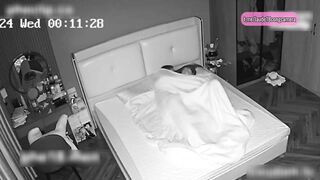 Hack cam em gái vú to địt với chồng rên cực dâm