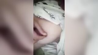 em nhi xoe đầu ti