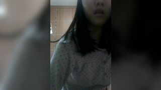 Thân e bé con lồn em đủ làm anh sướng là được rồi