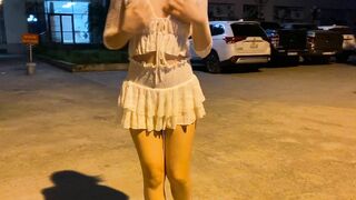 Thầy Thùy Nguyễn hướng dẫn học sinh phá nhau