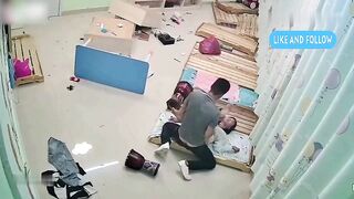 Hack Camera Thanh niên ngoại tình hiếp dâm cô giáo mầm non của con 2