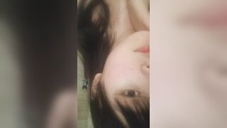 Em học sinh cấp 3 quay video nude gửi bạn trai