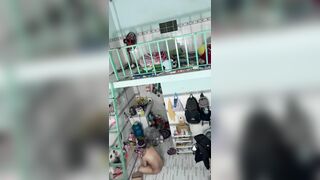 Quay lén e làm về