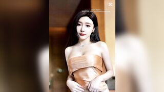 Ai lột đồ