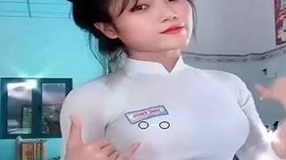 Em gái mưới học love 10 đã nghiện thủ dâm
