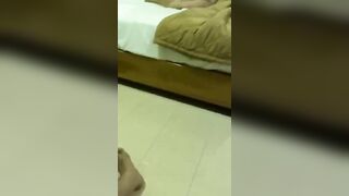 Sau bữa nhậu nhìn em hạnh phúc làm bồn chứa tinh cho 2 thằng bạn thân