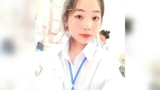 Hs Cấp 3 Trường Chuyên Lần Đầu Thủ Dâm Ngại ngùng @KenhYeu18
