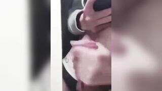 Nguyễn Hoàng Anh cặc to nhiều nước tự quay thủ dâm