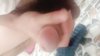 Sục cặc 1 xuất tinh