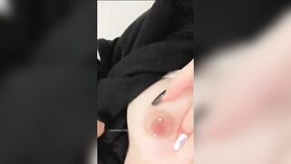 Chiều NY đi xỏ khuyên Núm Vú siêu ngon