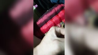 Nứng cặc sục bắn tinh