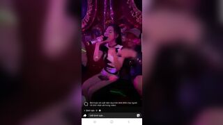 Clip sex Chu Thanh Huyền khi còn là nhân viên quán hát