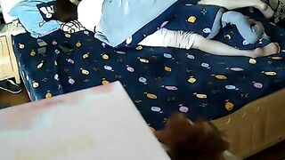 Hack camera phòng ngủ cặp đôi mới cưới