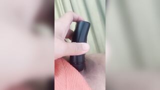 Chị họ cạo lông lồn trên võng pupplic ở quán tạp hóa