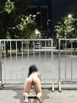 Con đĩ dâm mông to bím múp thích khoe thân public