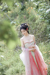 chị hằng này to tròn quá