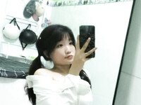 Linh 2k9 Em xinh trắng bóc lồn múp