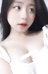 EBE Mít Ướt Idol TikTok Lộ Album Chụp Bướm Vú Và Làm Tình